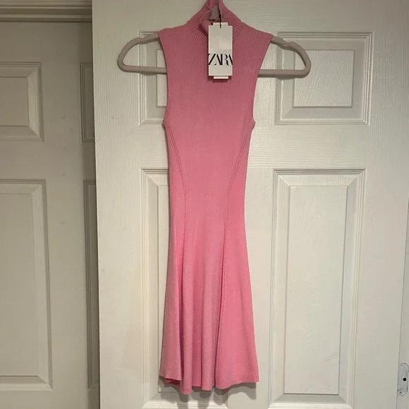 bridal mini dress Short Wedding Party Dress with Tiered Skirt and Square Neckline  Slee   WonderlandByLilian